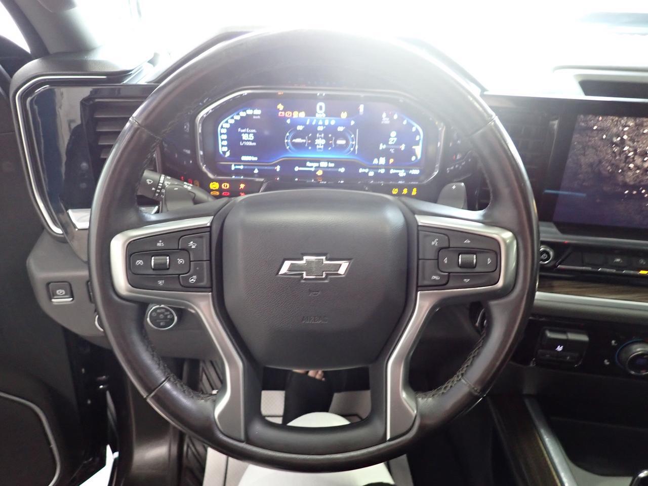 2022 Chevrolet Silverado 1500 LT Trail Boss CREW CAB 4WD SUNROOF Listowel ON