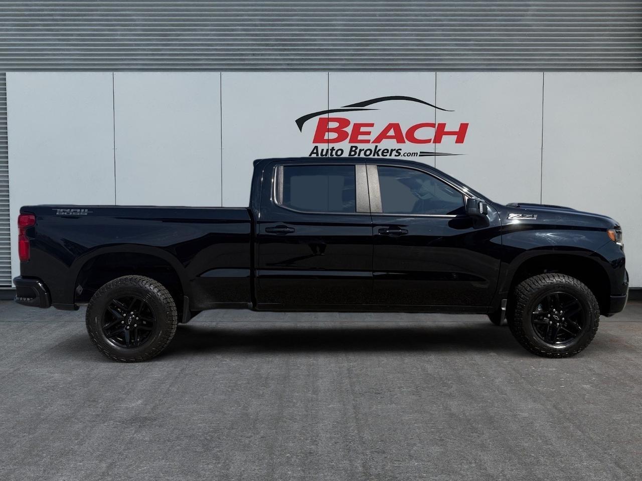 2022 Chevrolet Silverado 1500 LT Trail Boss, HEATED SEATS, BOSE SPEAKERS, APPLE CARPLAY/ANDROID AUTO, UNIVERSAL GARAGE DOOR OPENER, BED LINER, TOW PACKAGE, POWER SLIDING REAR WINDOW, BACKUP CAMERA, POWER MIRRORS, REMOTE START, ALL WEATHER FLOOR MATS, ONLY 1 OWNER, CLEAN CARFAX!!! Norfolk VA