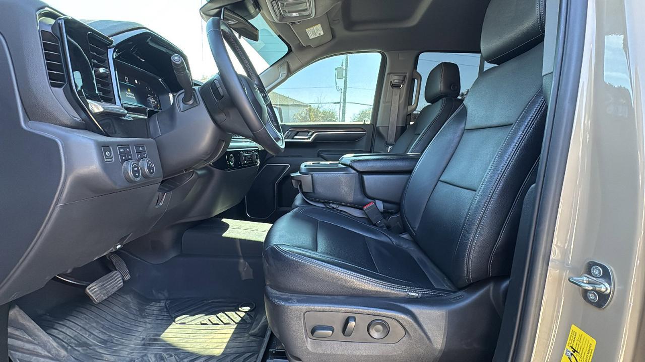 2022 Chevrolet Silverado 1500 LT Trail Boss  Selma TX