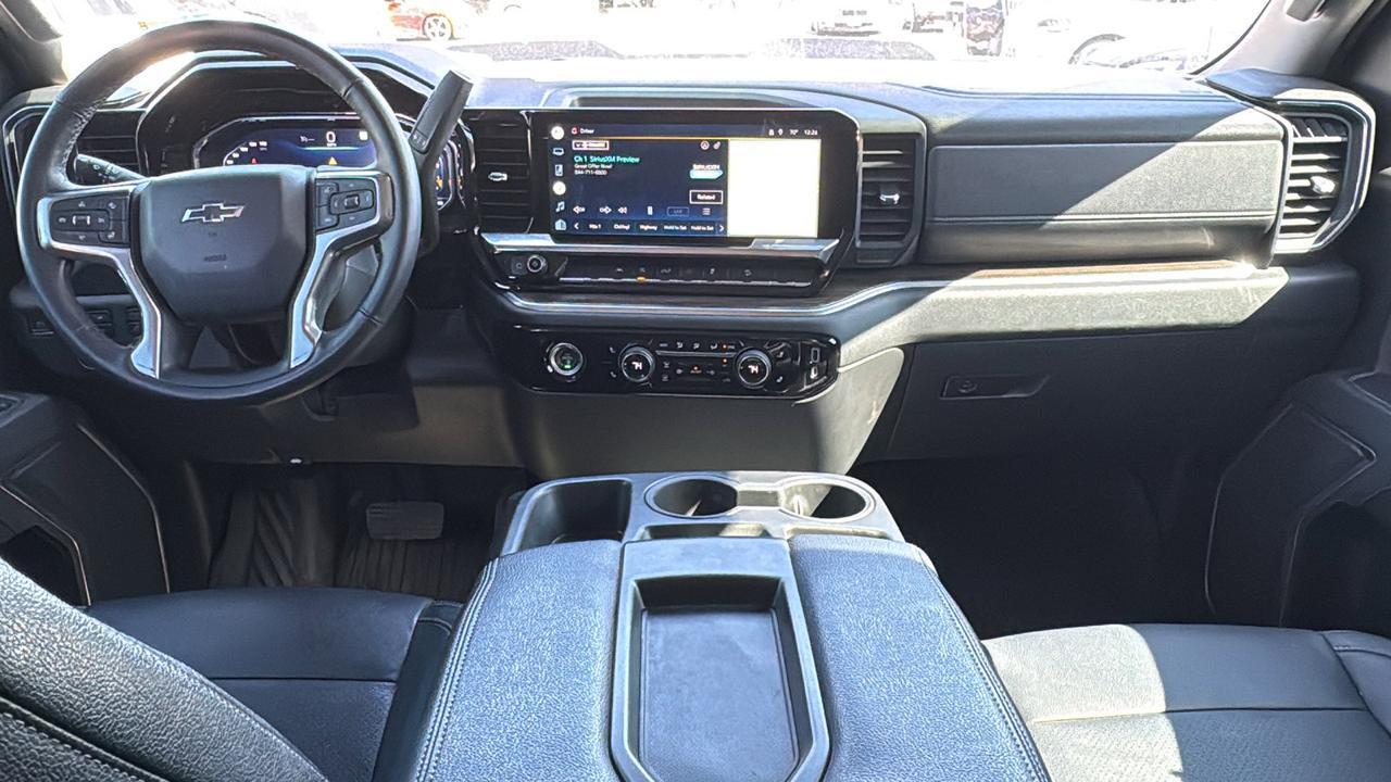 2022 Chevrolet Silverado 1500 LT Trail Boss  Selma TX