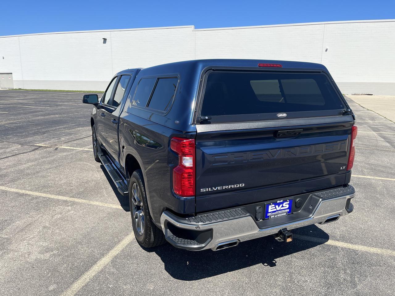 2022 Chevrolet Silverado 1500 LT Z71 Crew Cab 4WD 5.3L V8 AllStar+Edt w/20s Spray-OnBedliner HeatedSeats RemoteStart Saukville WI