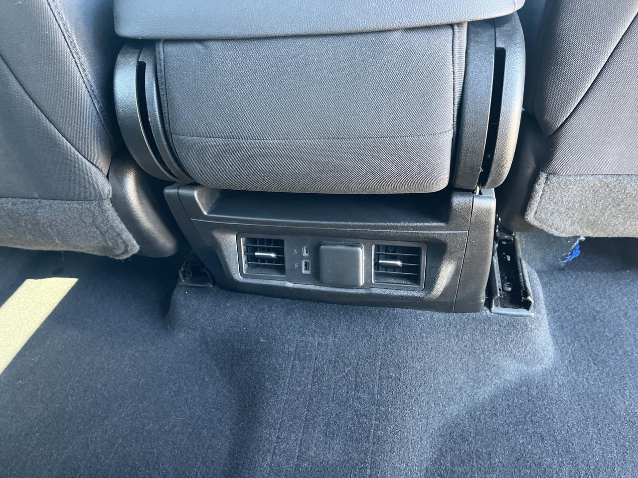 2022 Chevrolet Silverado 1500 LT Z71 Crew Cab 4WD 5.3L V8 AllStar+Edt w/20s Spray-OnBedliner HeatedSeats RemoteStart Saukville WI