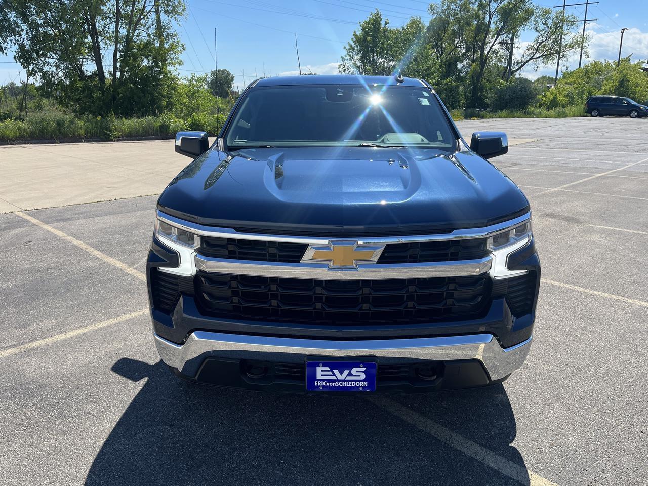 2022 Chevrolet Silverado 1500 LT Z71 Crew Cab 4WD 5.3L V8 AllStar+Edt w/20s Spray-OnBedliner HeatedSeats RemoteStart