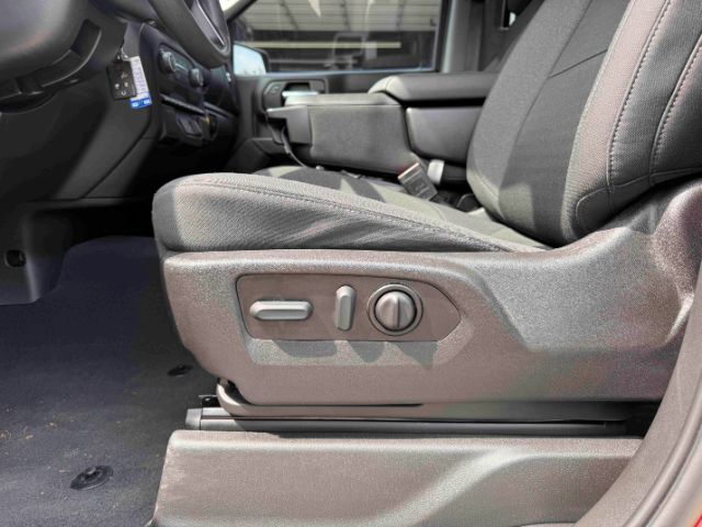 2022 Chevrolet Silverado 1500 LTD 2WD Crew Cab Short Bed Custom Houston TX