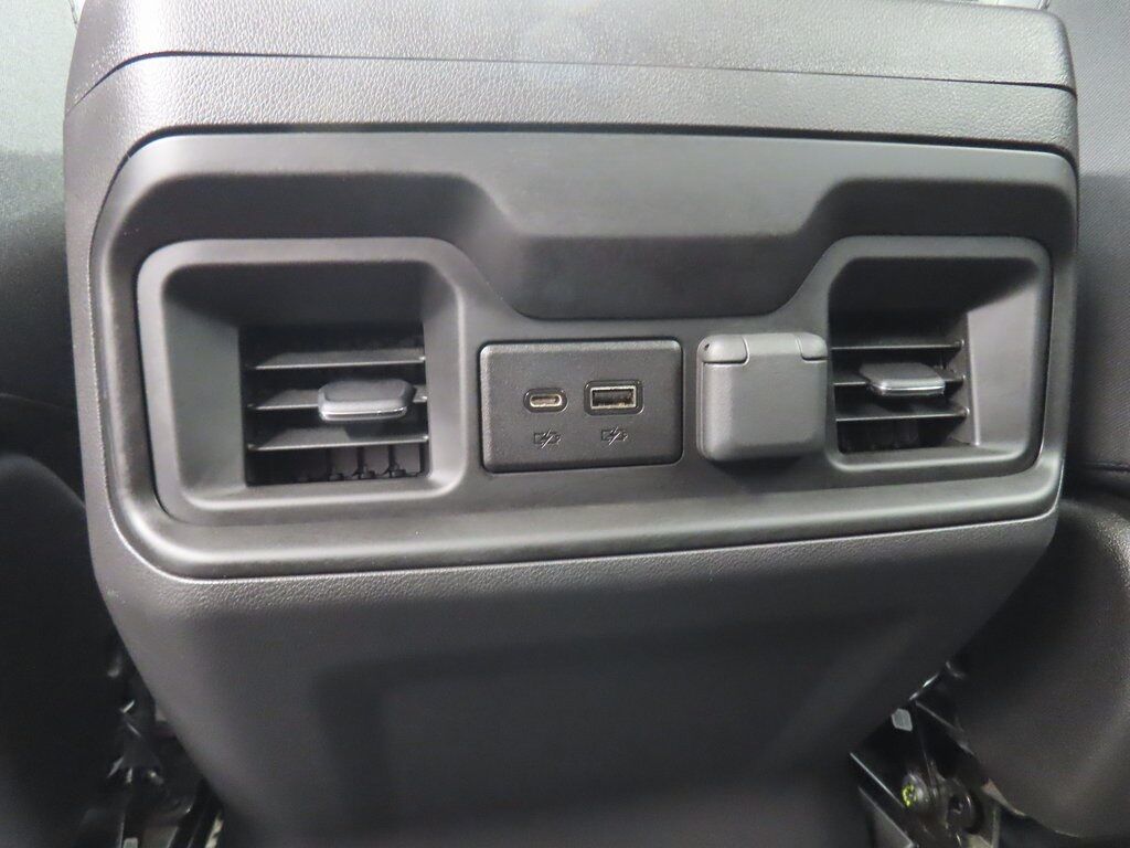 2022 Chevrolet Silverado 1500 LTD 4x4 Crew Cab LT Trail Boss Fond du Lac WI