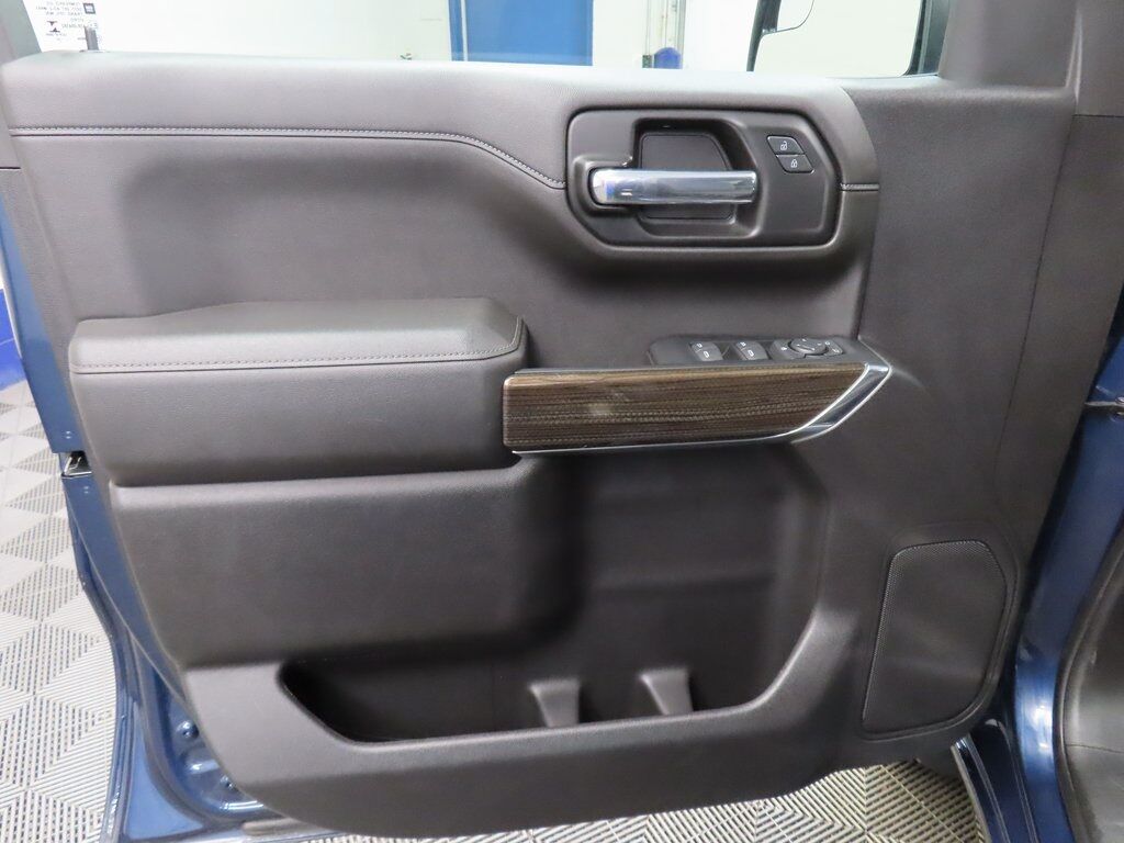 2022 Chevrolet Silverado 1500 LTD 4x4 Crew Cab RST Fond du Lac WI