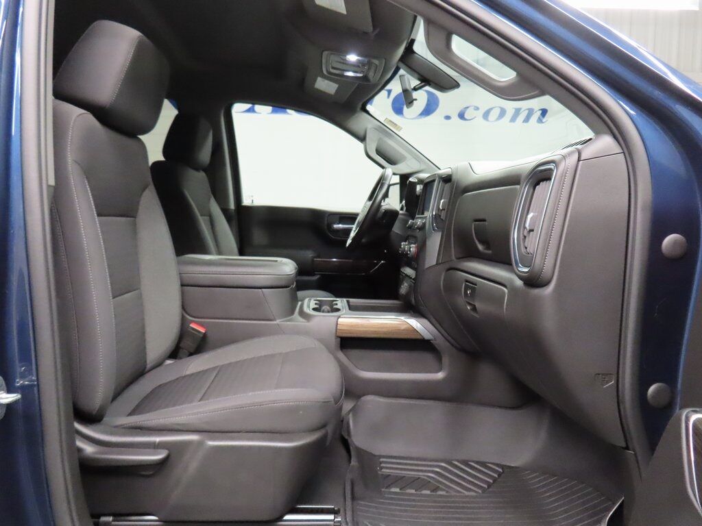 2022 Chevrolet Silverado 1500 LTD 4x4 Crew Cab RST Fond du Lac WI
