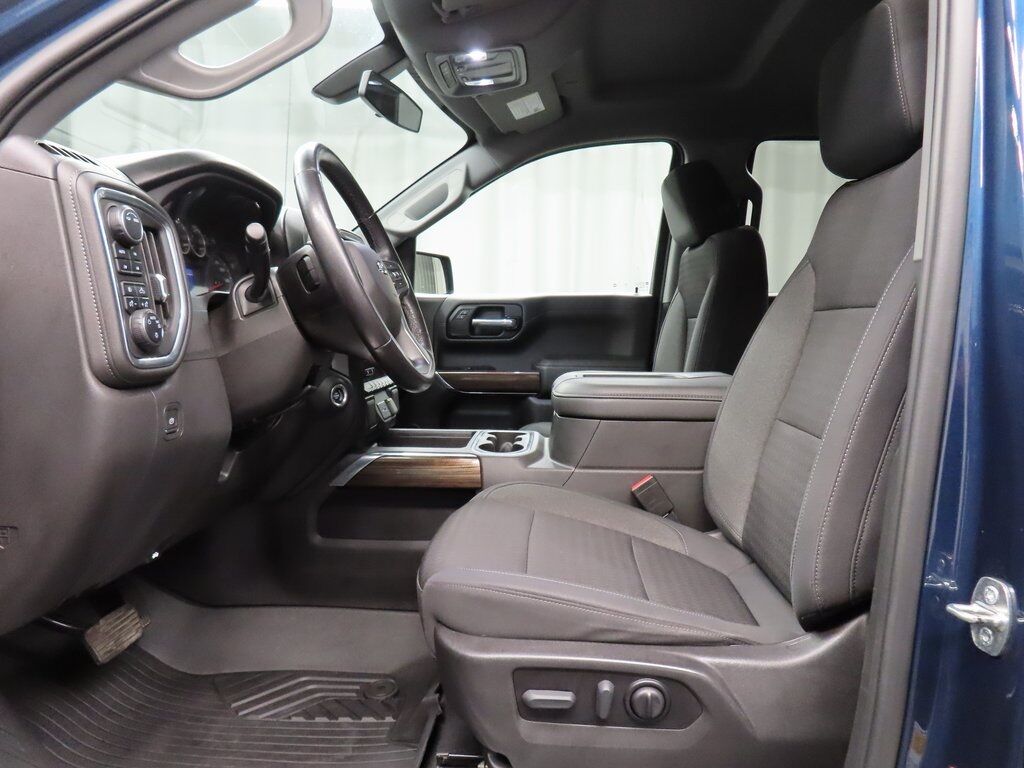2022 Chevrolet Silverado 1500 LTD 4x4 Crew Cab RST Fond du Lac WI