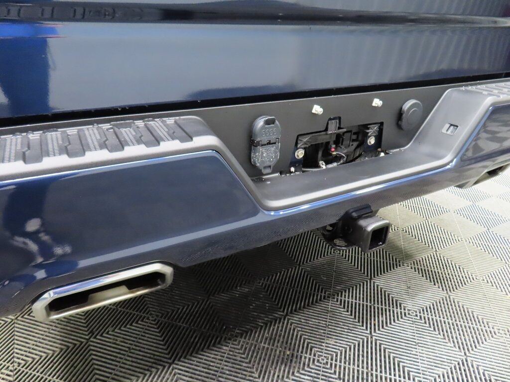 2022 Chevrolet Silverado 1500 LTD 4x4 Crew Cab RST Fond du Lac WI