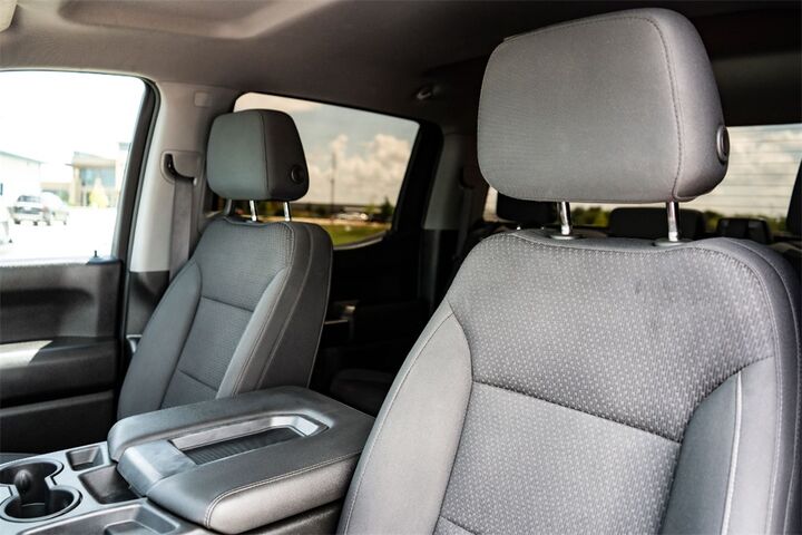 2022 Chevrolet Silverado 1500 LTD Custom  TX