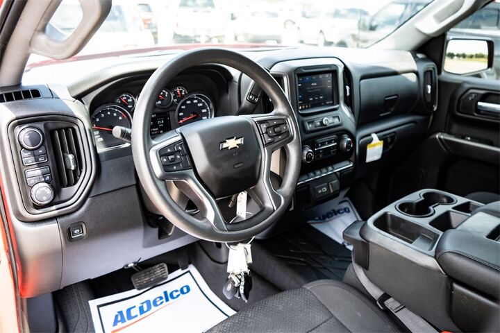 2022 Chevrolet Silverado 1500 LTD Custom  TX