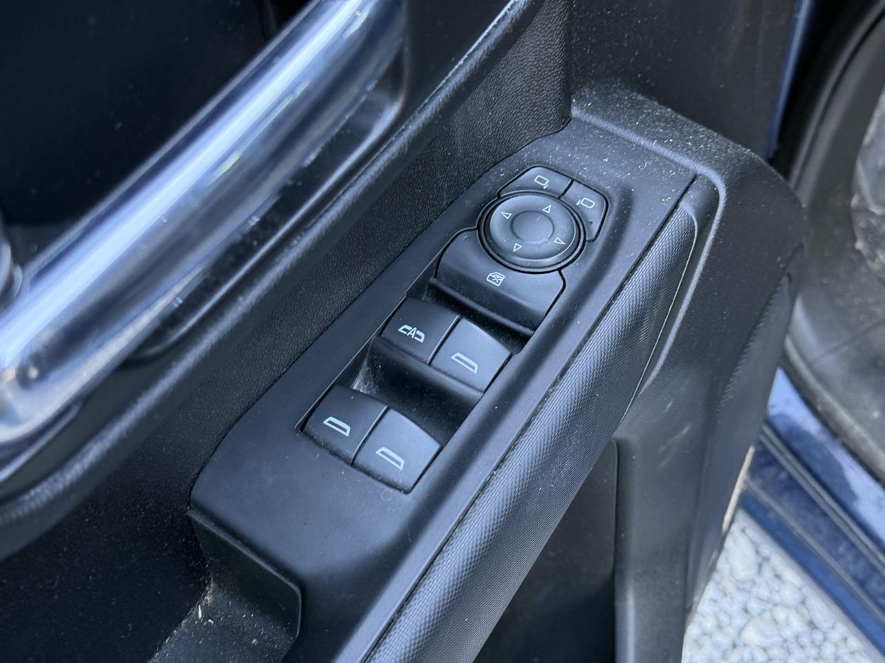 2022 Chevrolet Silverado 1500 LTD Custom Crestwood KY