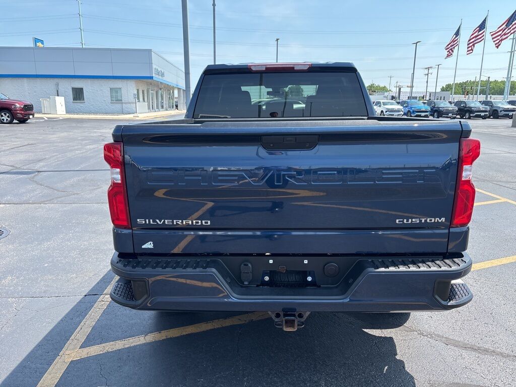 2022 Chevrolet Silverado 1500 LTD Custom Green Bay WI