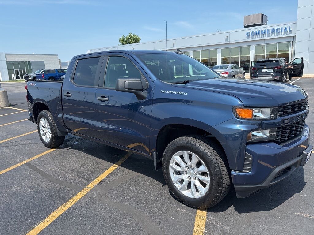 2022 Chevrolet Silverado 1500 LTD Custom Green Bay WI