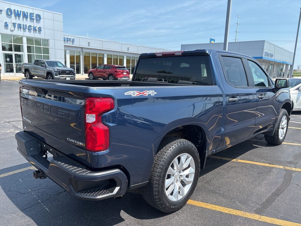 2022 Chevrolet Silverado 1500 LTD Custom Green Bay WI