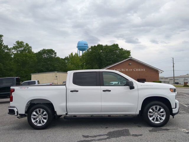 2022 Chevrolet Silverado 1500 LTD Custom Appleton WI