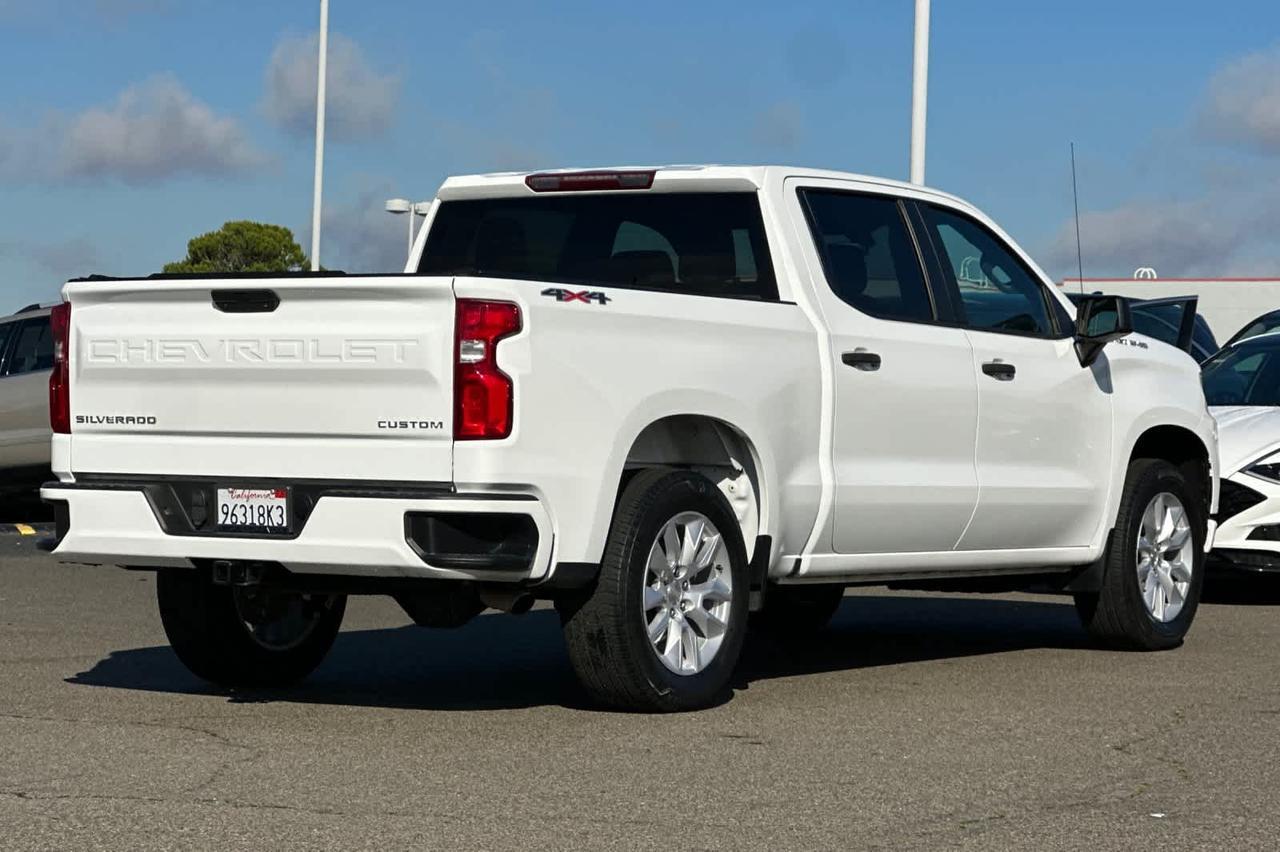 2022 Chevrolet Silverado 1500 LTD Custom