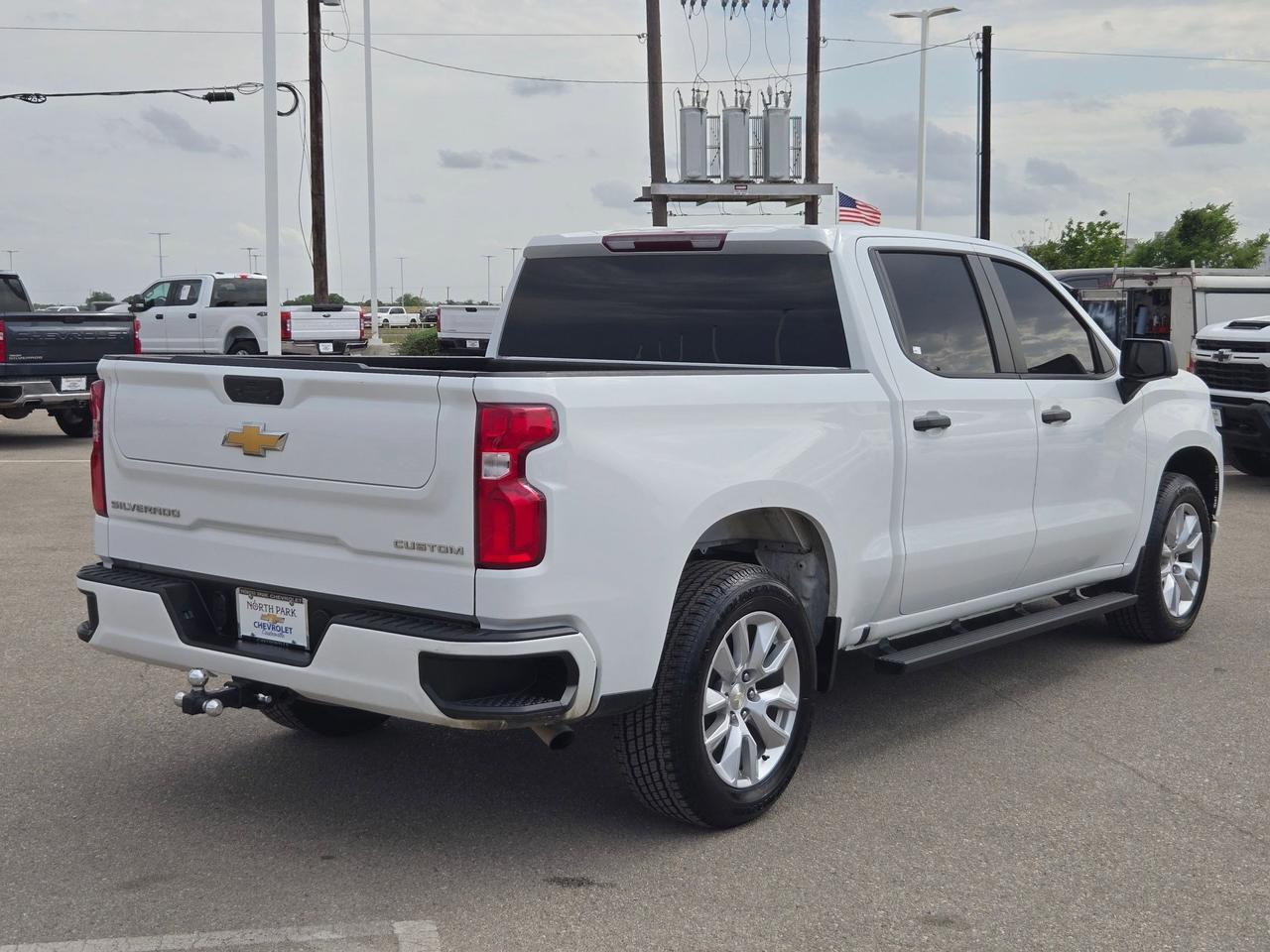 2022 Chevrolet Silverado 1500 LTD Custom