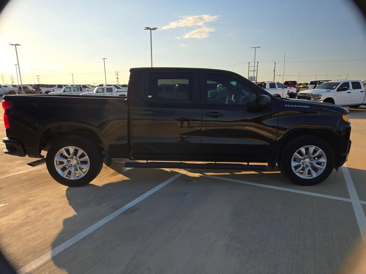 2022 Chevrolet Silverado 1500 LTD Custom