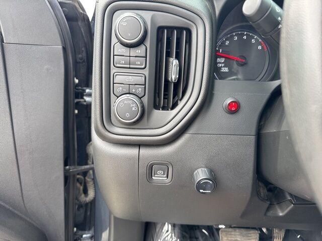 2022 Chevrolet Silverado 1500 LTD Custom Trail Boss  TX