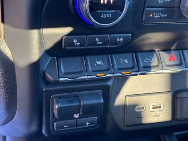 2022 Chevrolet Silverado 1500 LTD High Country Washington MO