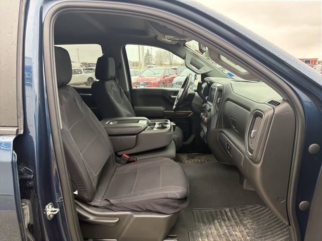 2022 Chevrolet Silverado 1500 LTD LT Random Lake WI