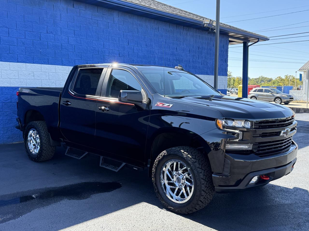 2022 Chevrolet Silverado 1500 LT Trail Boss photo 3