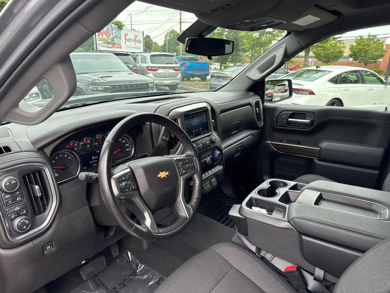 2022 Chevrolet Silverado 1500 LTD LT Dartmouth MA