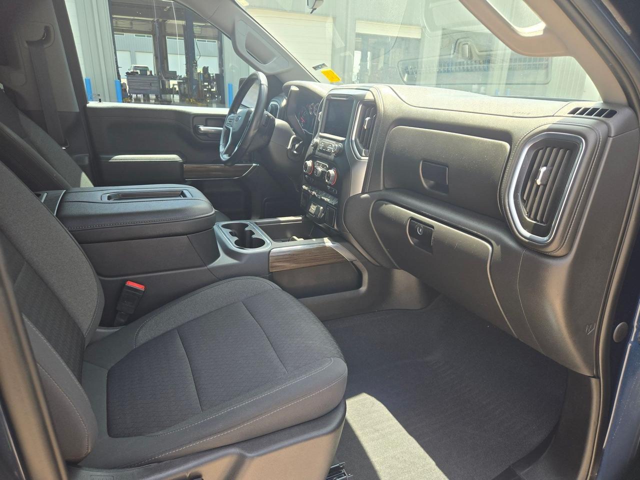 2022 Chevrolet Silverado 1500 LTD RST Castroville TX