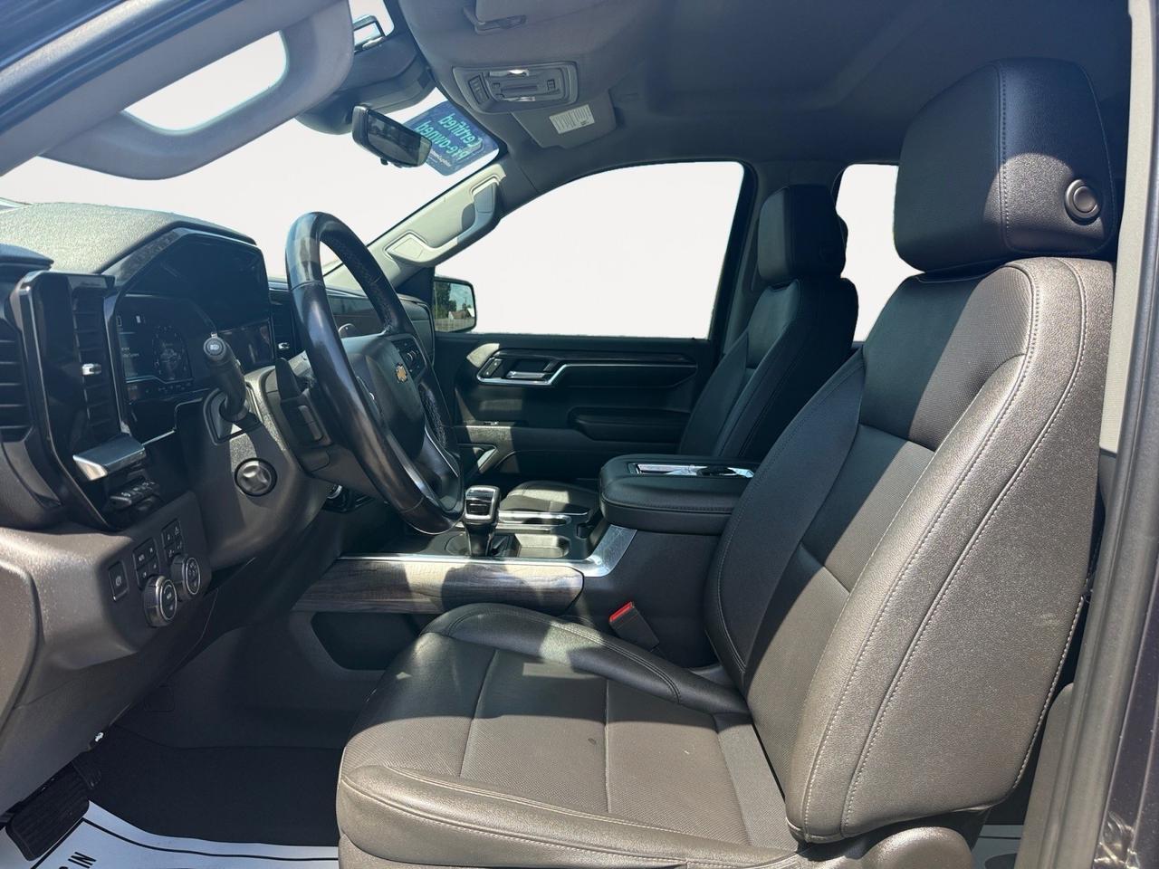 2022 Chevrolet Silverado 1500 LTZ, HEATED FRONT/REAR SEATS, APPLE CARPLAY/ANDROID AUTO, UNIVERSAL GARAGE DOOR OPENER, REMOTE START, WIFI, BACKUP CAMERA, POWER SLIDING REAR WINDOW, TOW HOOKS, BED LINER, REAR BUMPER STEP, ONLY 1 OWNER! Norfolk VA