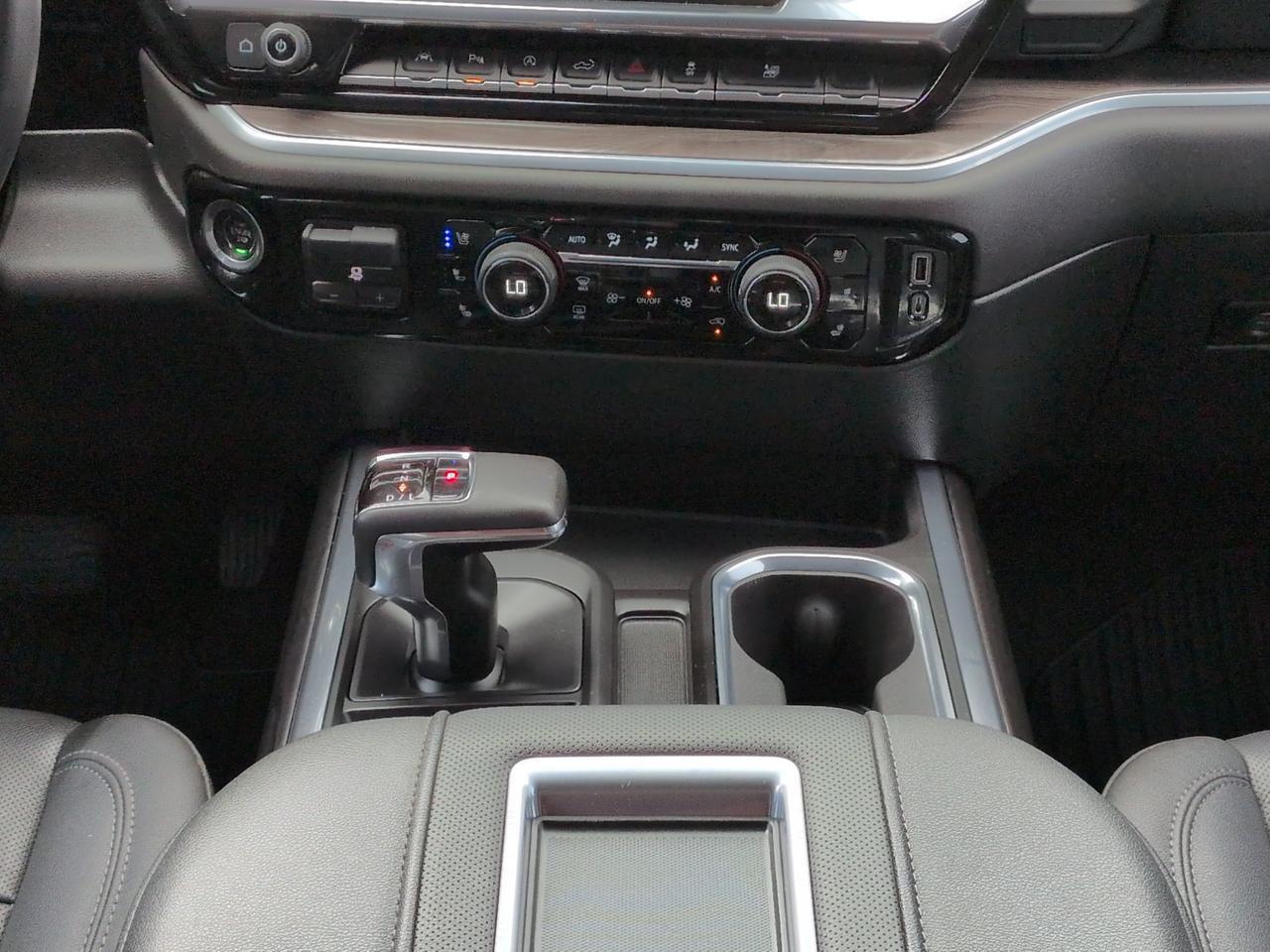 2022 Chevrolet Silverado 1500 LTZ Appleton WI