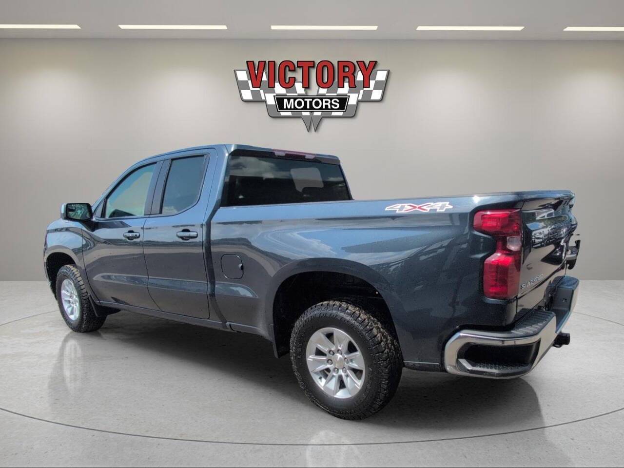 2022 Chevrolet Silverado 1500 Limited LT 4x4 4dr Double Cab 6.6 ft. SB w/1LT Chesterfield MI