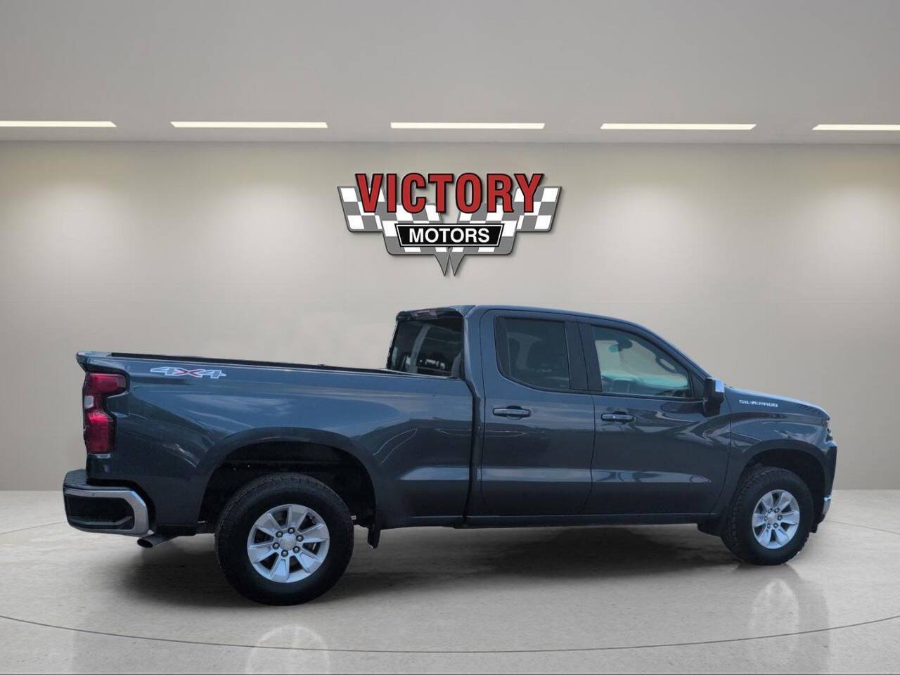 2022 Chevrolet Silverado 1500 Limited LT 4x4 4dr Double Cab 6.6 ft. SB w/1LT Chesterfield MI