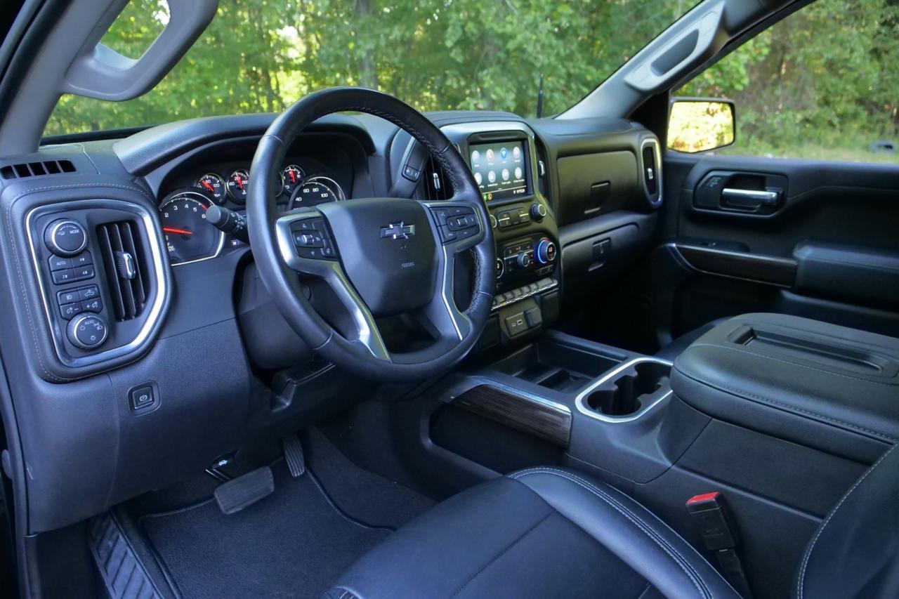 2022 Chevrolet Silverado 1500 Limited RST 4X4 / Z51 / Diesel / Wheels & Tires Upgrade High Point NC