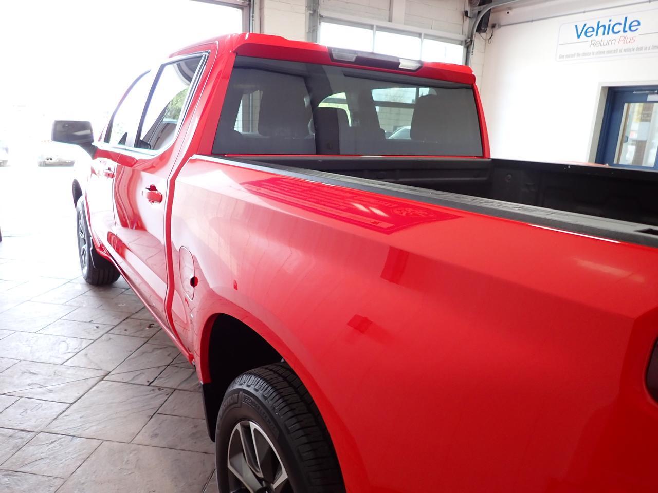 2022 Chevrolet Silverado 1500 RST 4WD CREW CAB Z71 5'8" BOX Listowel ON