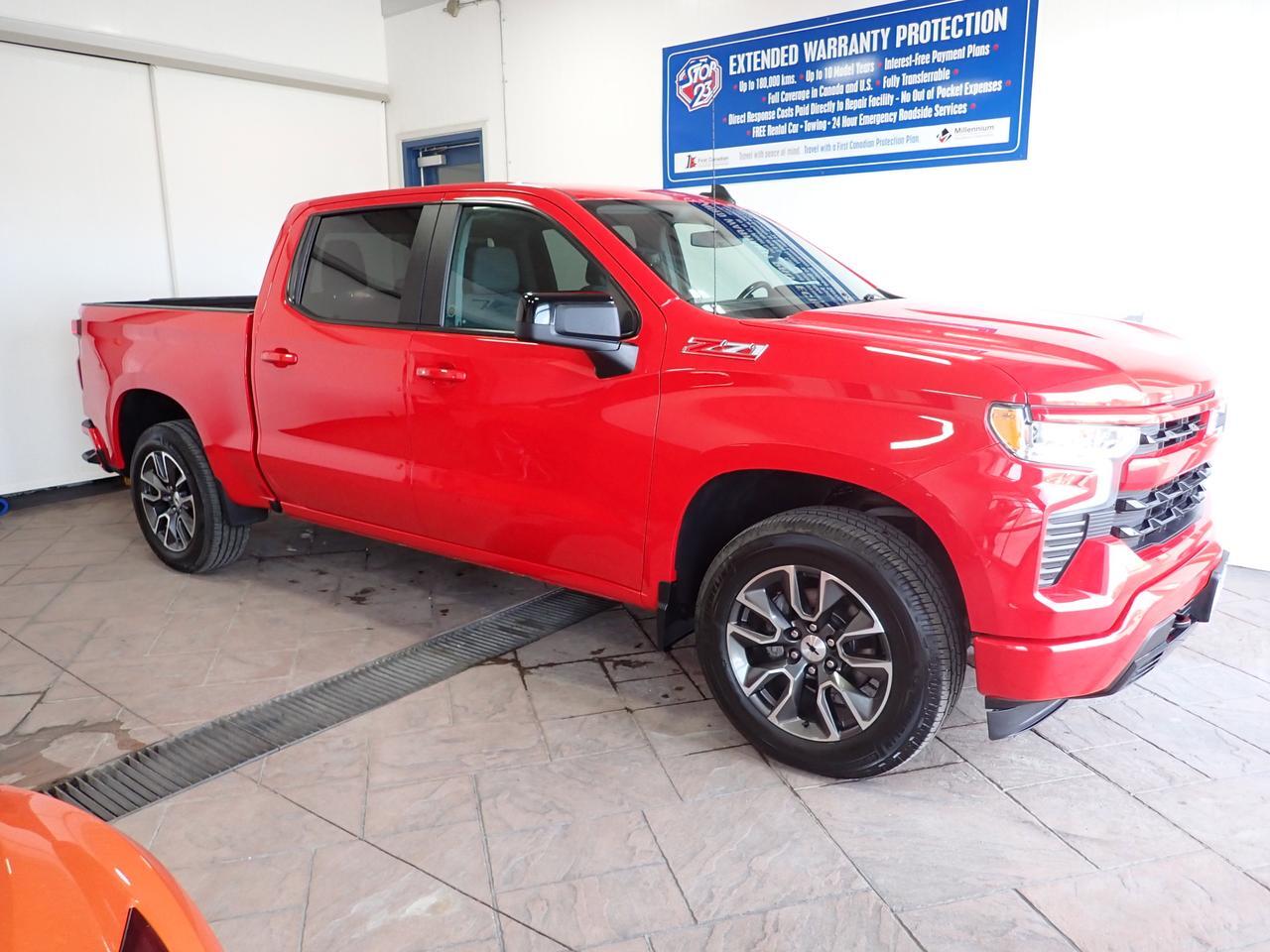 2022 Chevrolet Silverado 1500 RST 4WD CREW CAB Z71 5'8" BOX