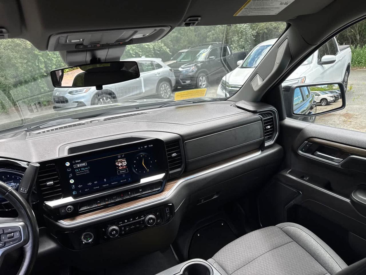 2022 Chevrolet Silverado 1500 RST Dartmouth MA