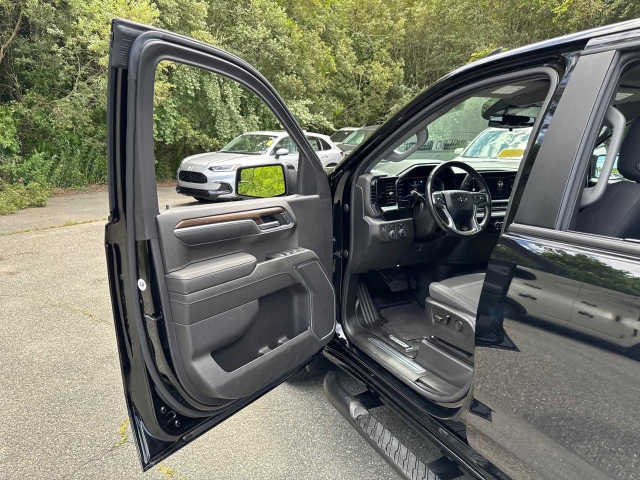 2022 Chevrolet Silverado 1500 RST Dartmouth MA