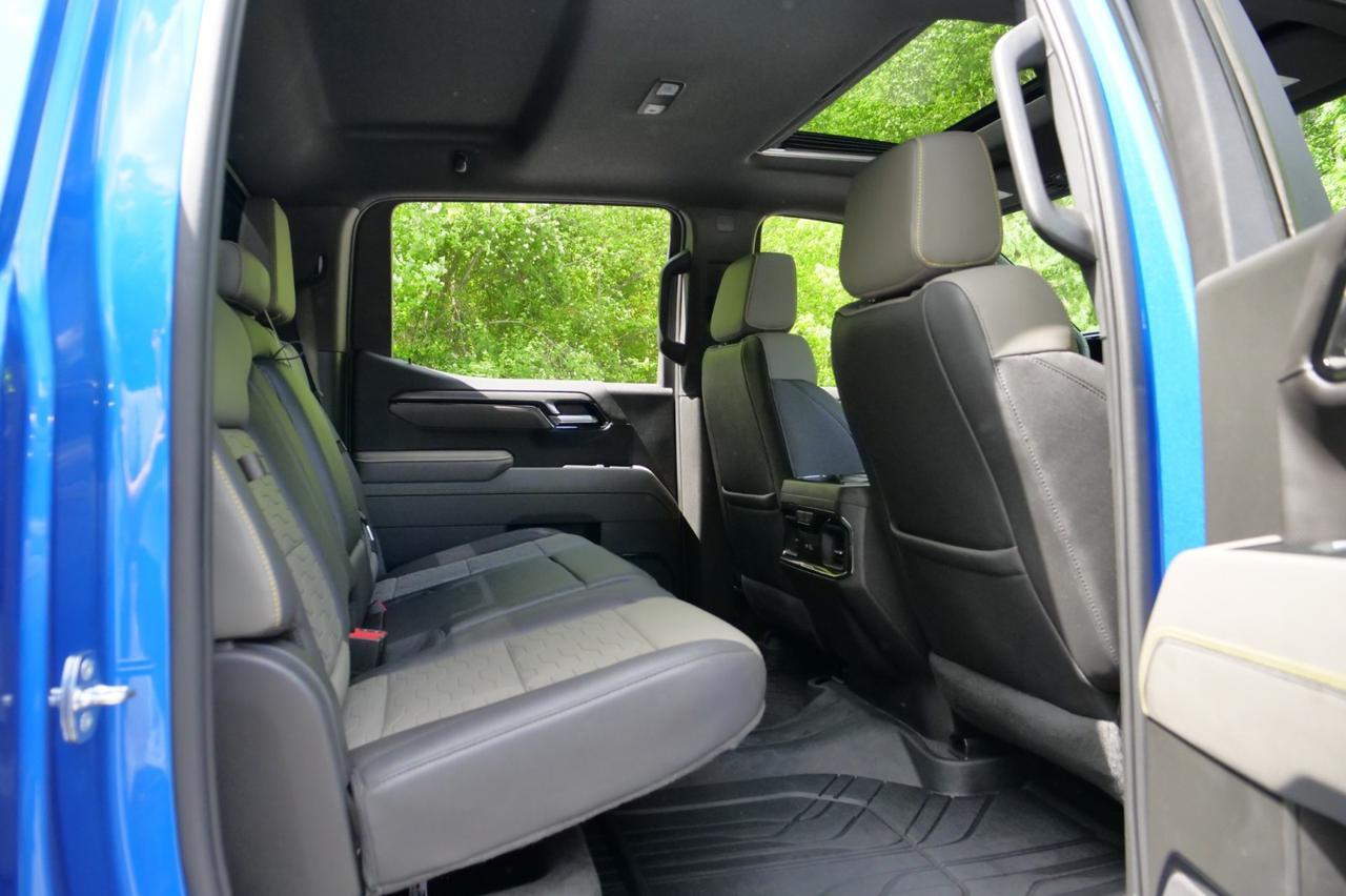2022 Chevrolet Silverado 1500 ZR2 / Wheels & Tires / Multiflex Tailgate! Lincolnton NC