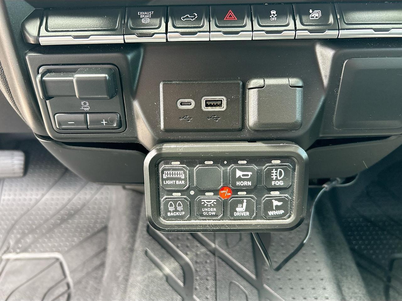 2022 Chevrolet Silverado 2500HD 4WD Crew Cab Custom Venice FL