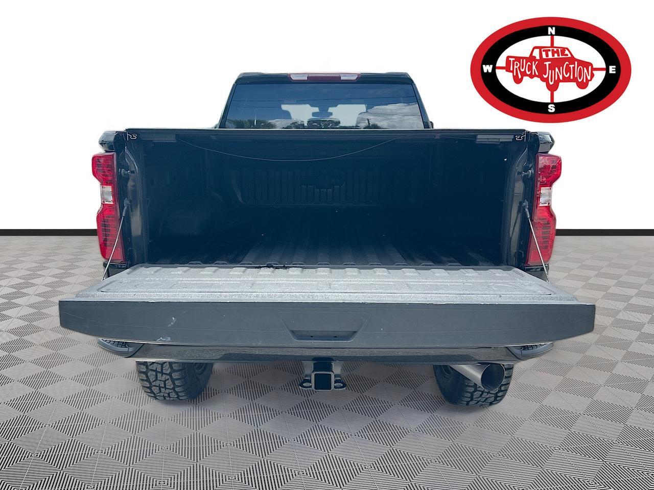 2022 Chevrolet Silverado 2500HD 4WD Crew Cab Custom Venice FL