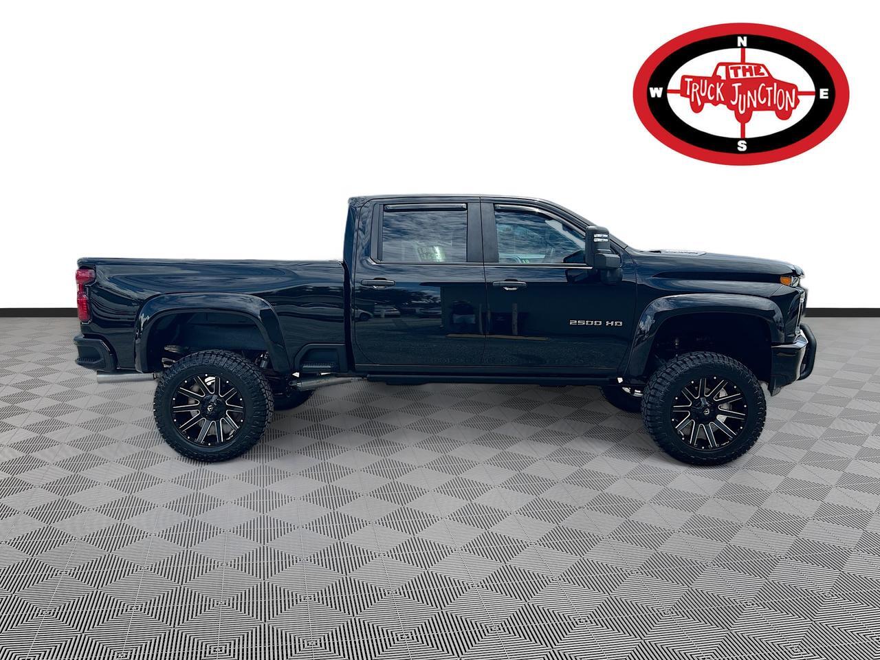2022 Chevrolet Silverado 2500HD 4WD Crew Cab Custom Venice FL