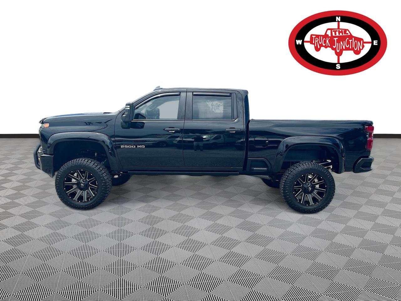 2022 Chevrolet Silverado 2500HD 4WD Crew Cab Custom Venice FL