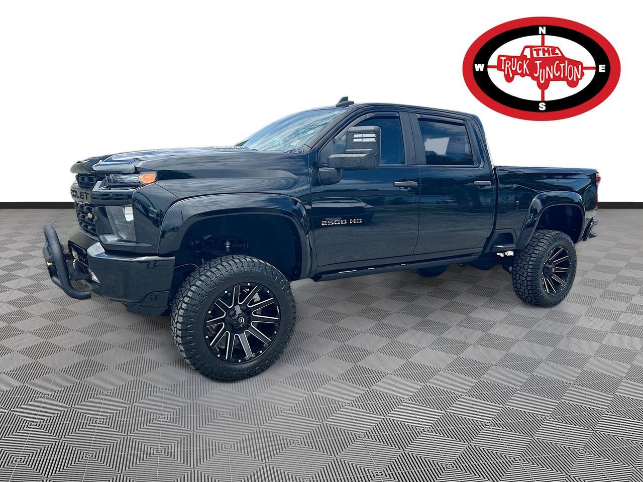 2022 Chevrolet Silverado 2500HD 4WD Crew Cab Custom Venice FL