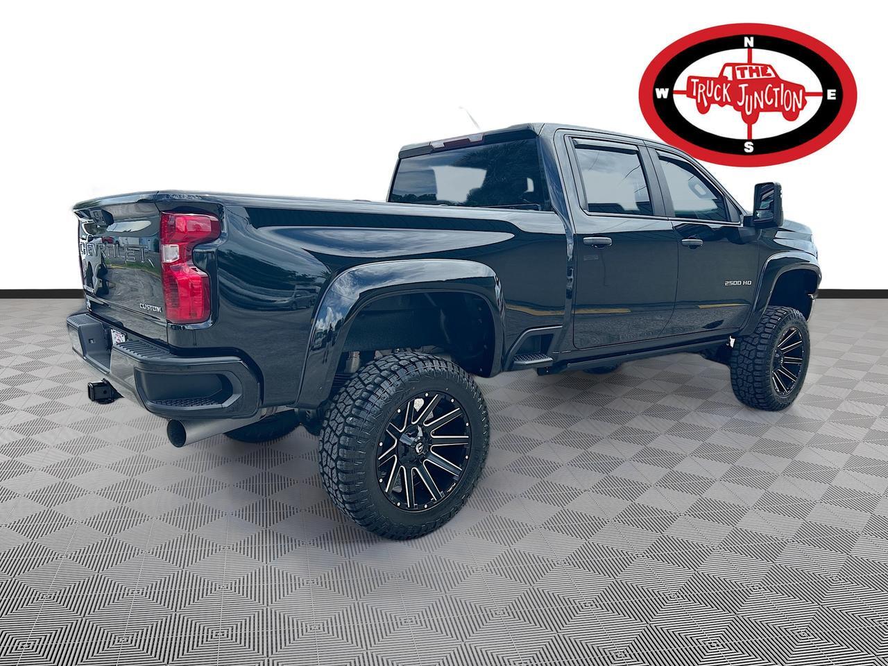 2022 Chevrolet Silverado 2500HD 4WD Crew Cab Custom Venice FL