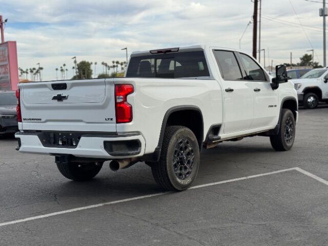 2022 Chevrolet Silverado 2500HD 4WD Crew Cab Standard Bed LTZ