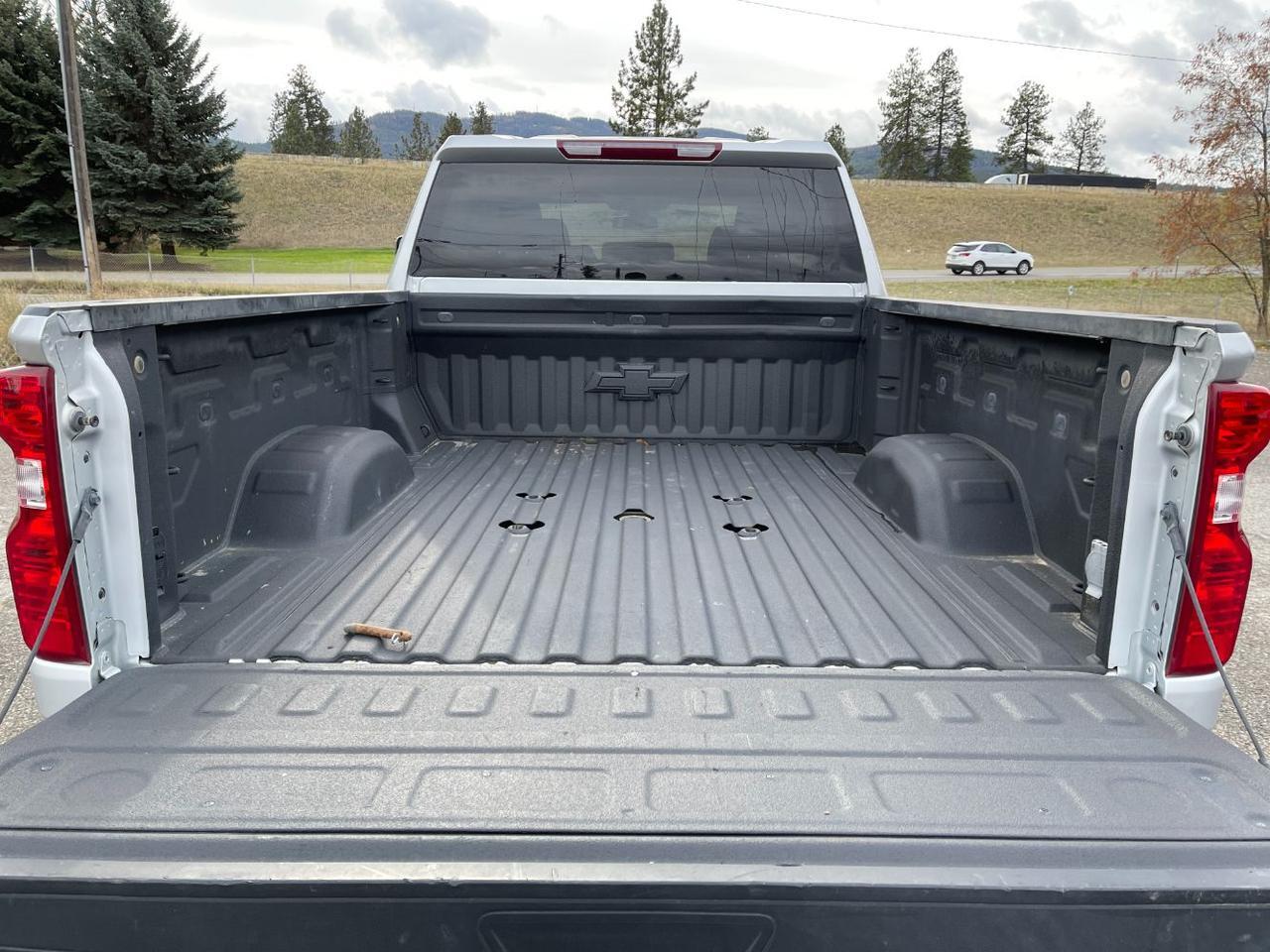 2022 Chevrolet Silverado 2500HD 4WD Crew Cab Standard Bed WT