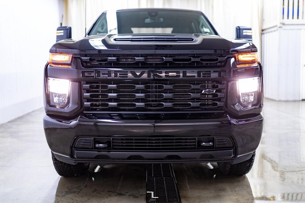 2022 Chevrolet Silverado 2500HD 4x4 Crew Cab Custom BCam Red Deer AB