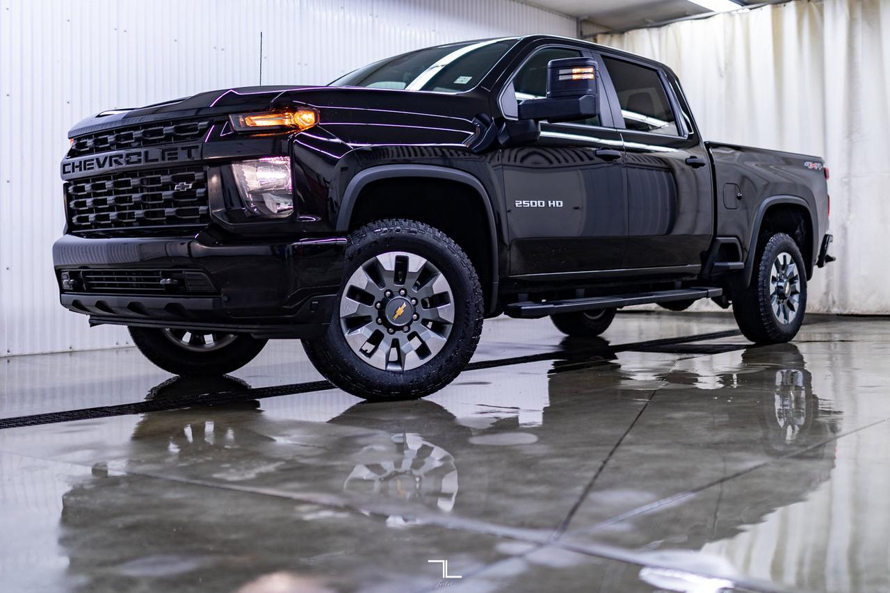 2022 Chevrolet Silverado 2500HD 4x4 Crew Cab Custom BCam Red Deer AB