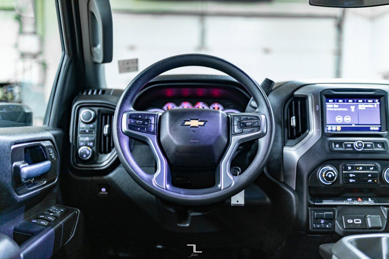 2022 Chevrolet Silverado 2500HD 4x4 Crew Cab Custom BCam Red Deer AB